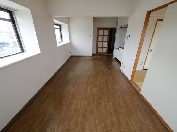 ダイヤハイツ西門の物件内観写真